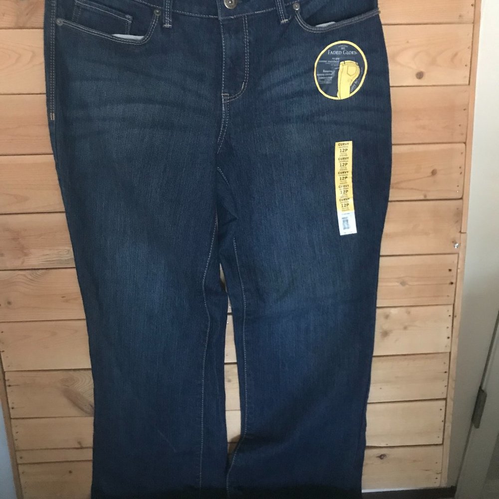 Size 12P Faded Glory Curvy True Blue Boot Cut Jean